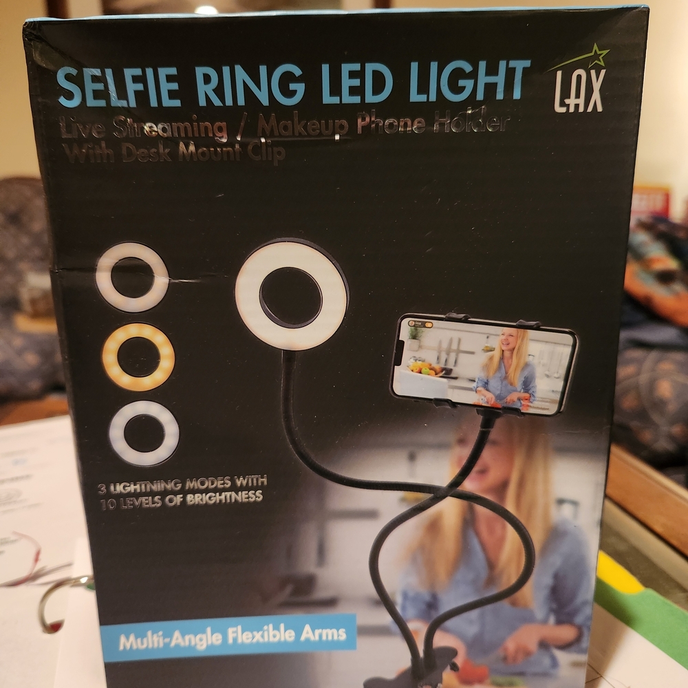 LAX Selfie Ring LED Light with Phone Holder
